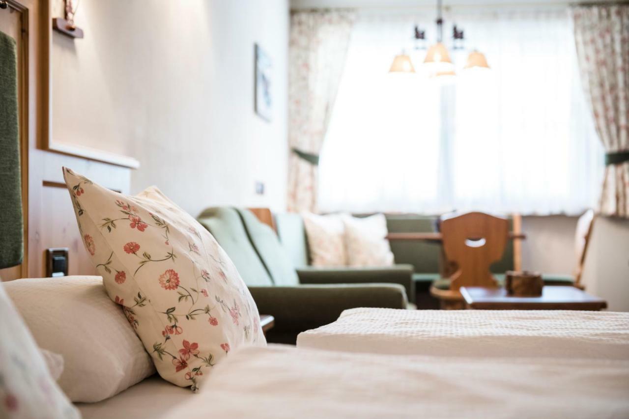 Piculin Alpin Apartments Сан-Мартино-ин-Бадия Экстерьер фото