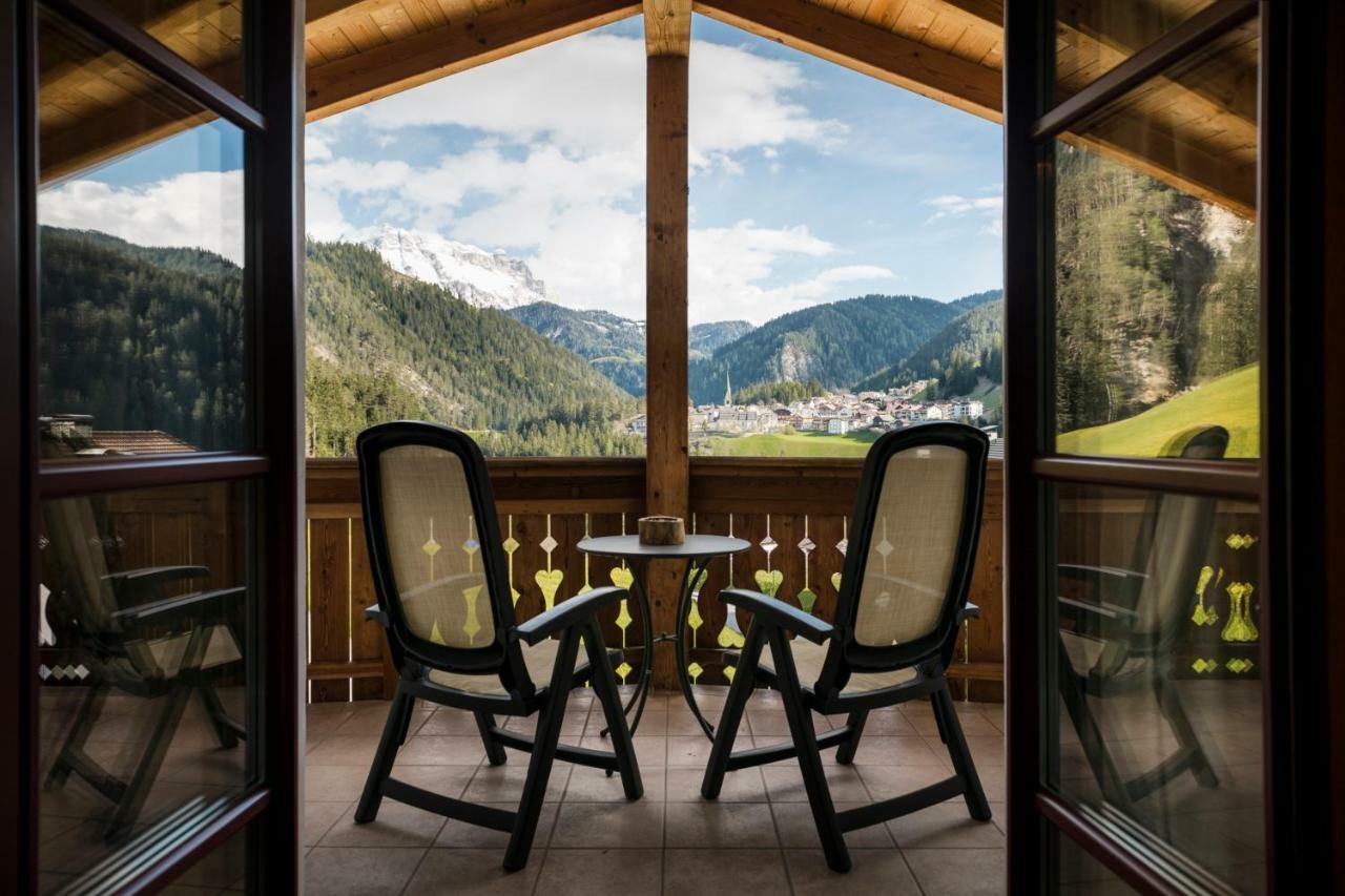 Piculin Alpin Apartments Сан-Мартино-ин-Бадия Экстерьер фото